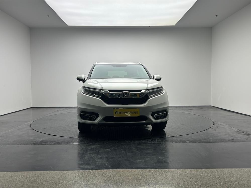 Honda Avancier 2017 — фото автомобиля 1