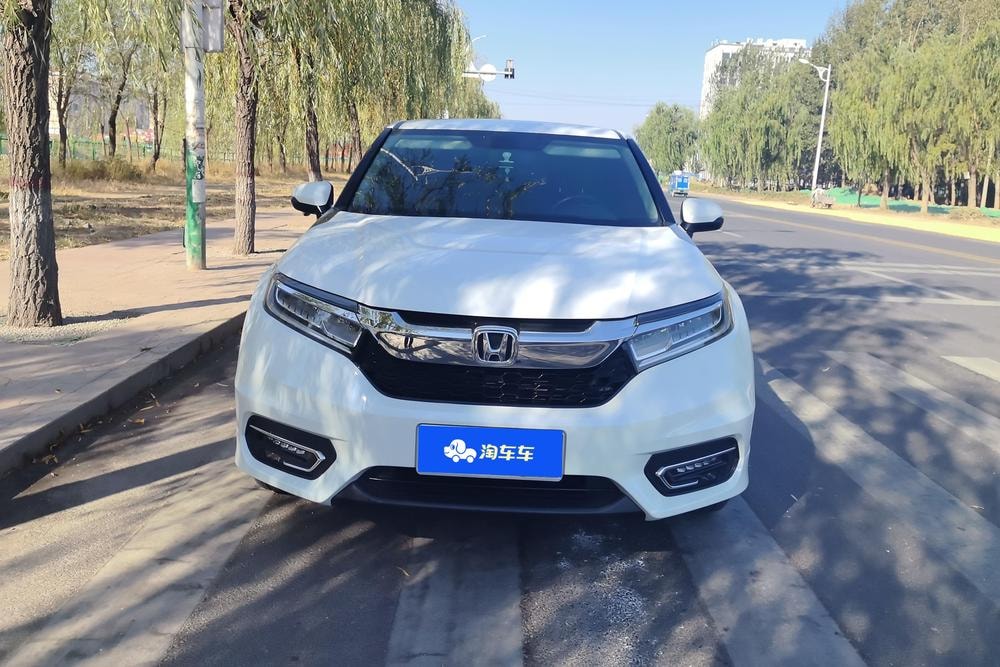 Honda Avancier 2017 — фото автомобиля
