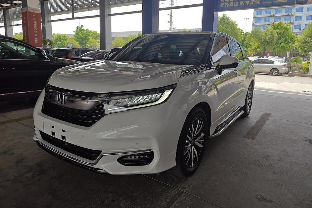 Honda Avancier 2020 — фото автомобиля 1
