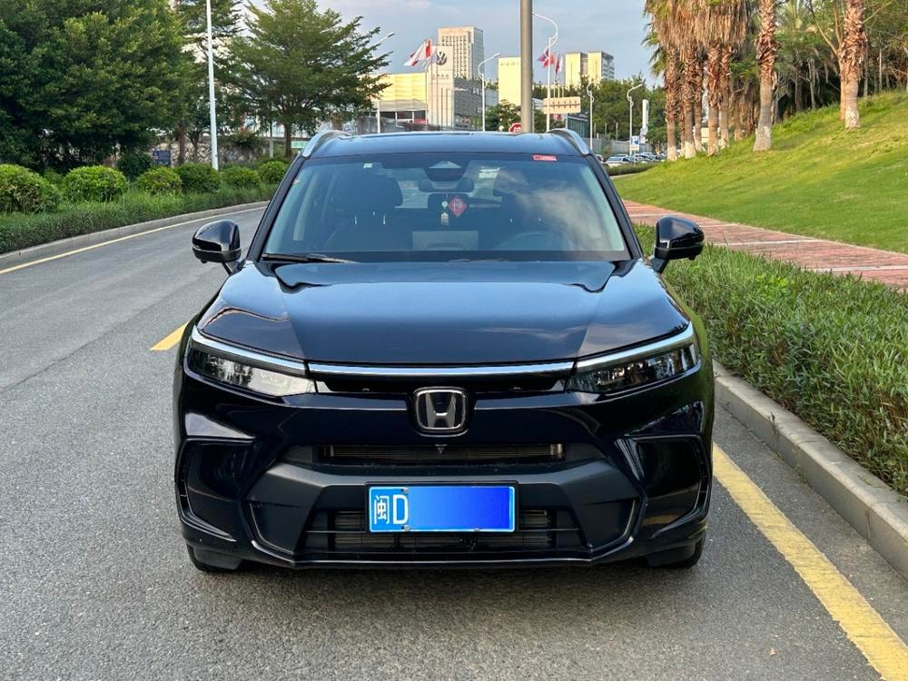 Honda Breeze 2023 — фото автомобиля 1
