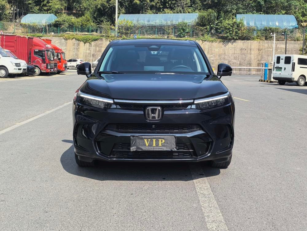 Honda Breeze 2025 — фото автомобиля