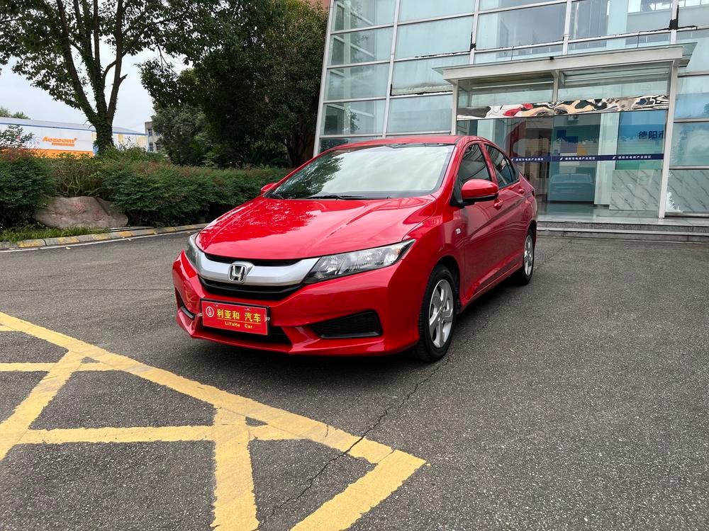 Honda City 2017 — фото автомобиля 1