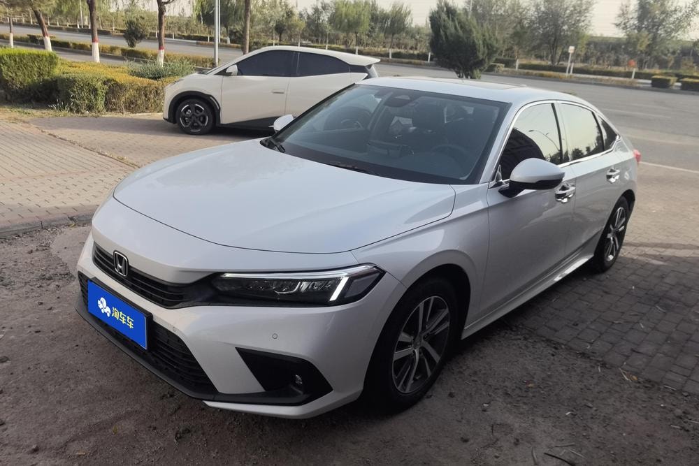 Honda Civic 2023 — фото автомобиля