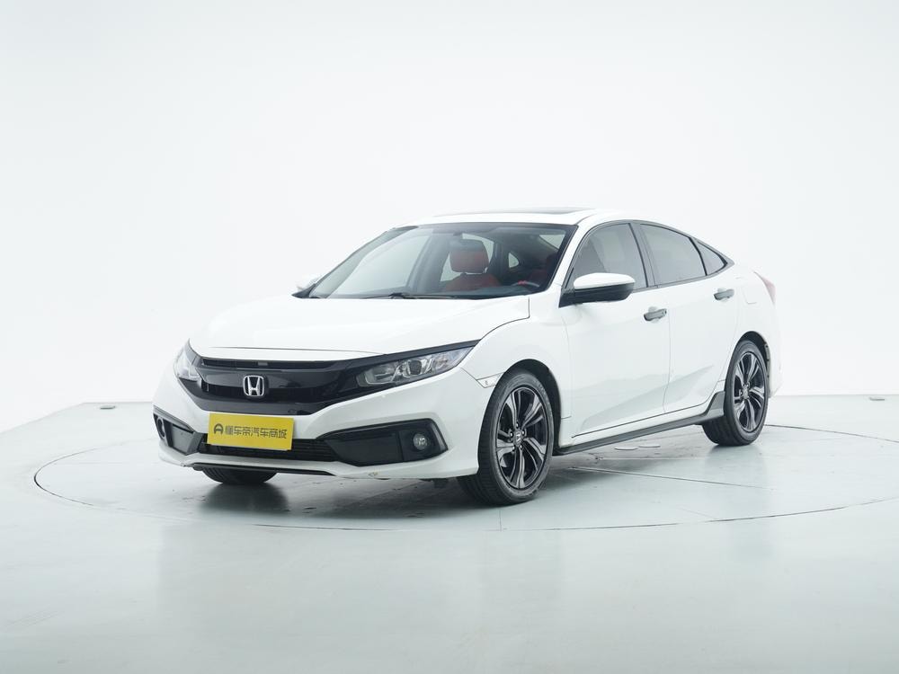 Honda Civic 2019 — фото автомобиля 1