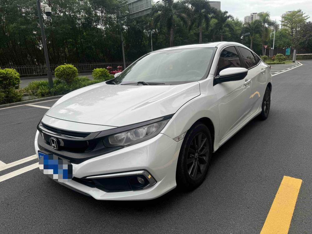 Honda Civic 2019 — фото автомобиля