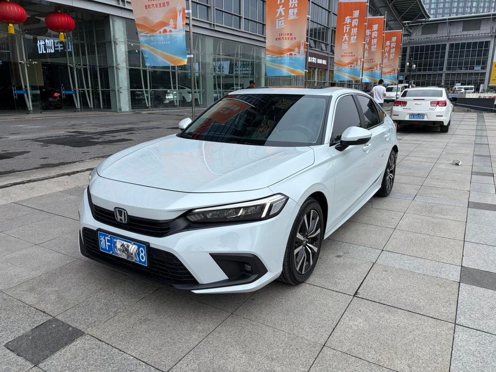 Honda Civic 2022 — фото автомобиля