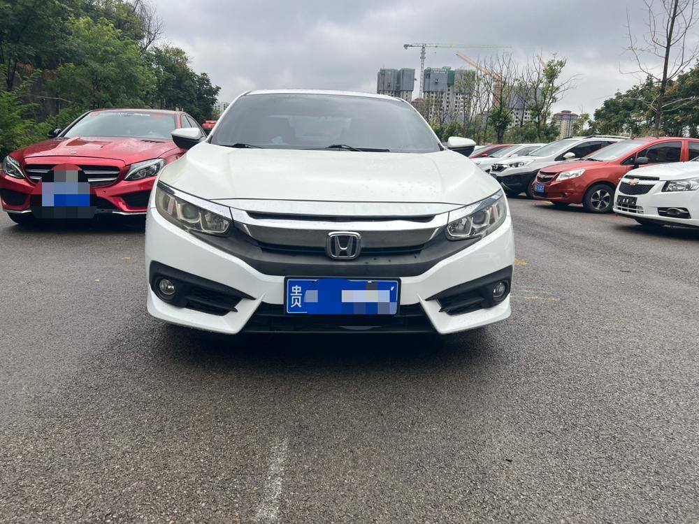 Honda Civic 2016 — фото автомобиля