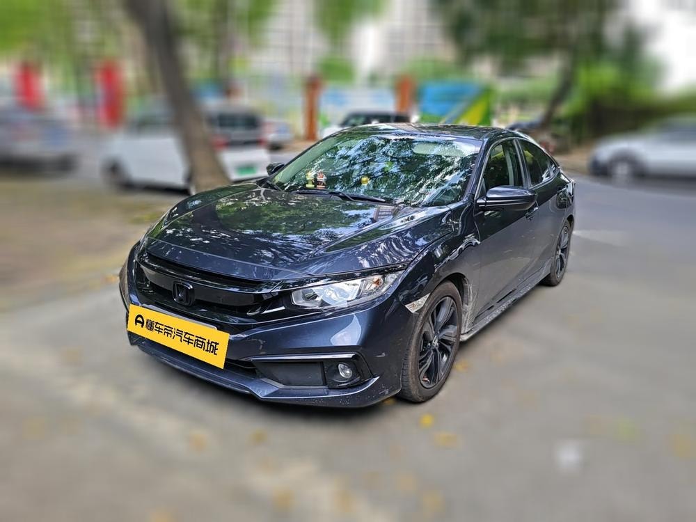 Honda Civic 2019 — фото автомобиля