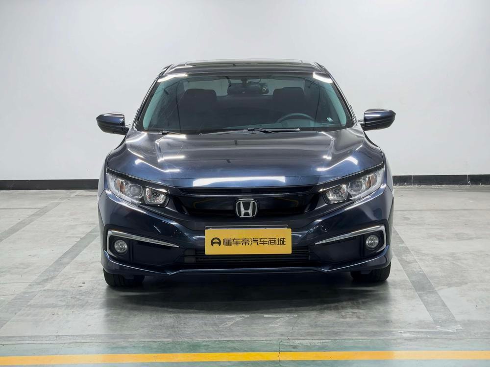 Honda Civic 2019 — фото автомобиля