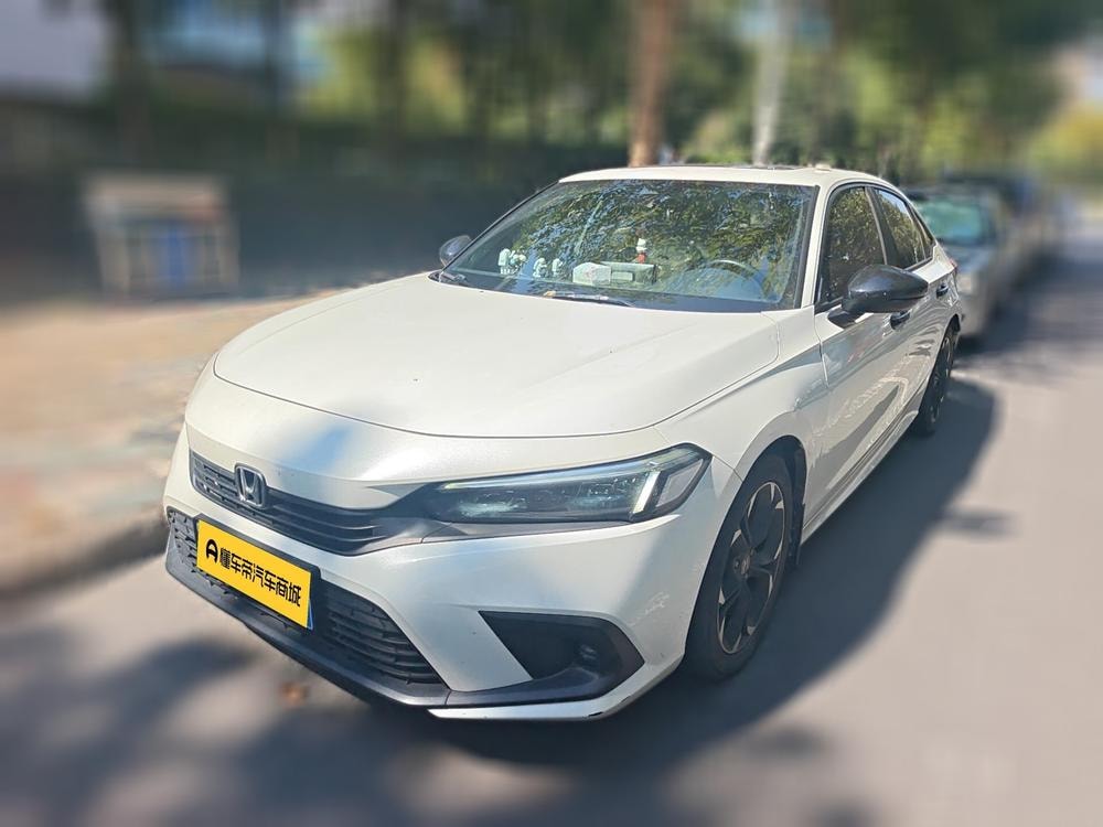 Honda Civic 2022 — фото автомобиля 1