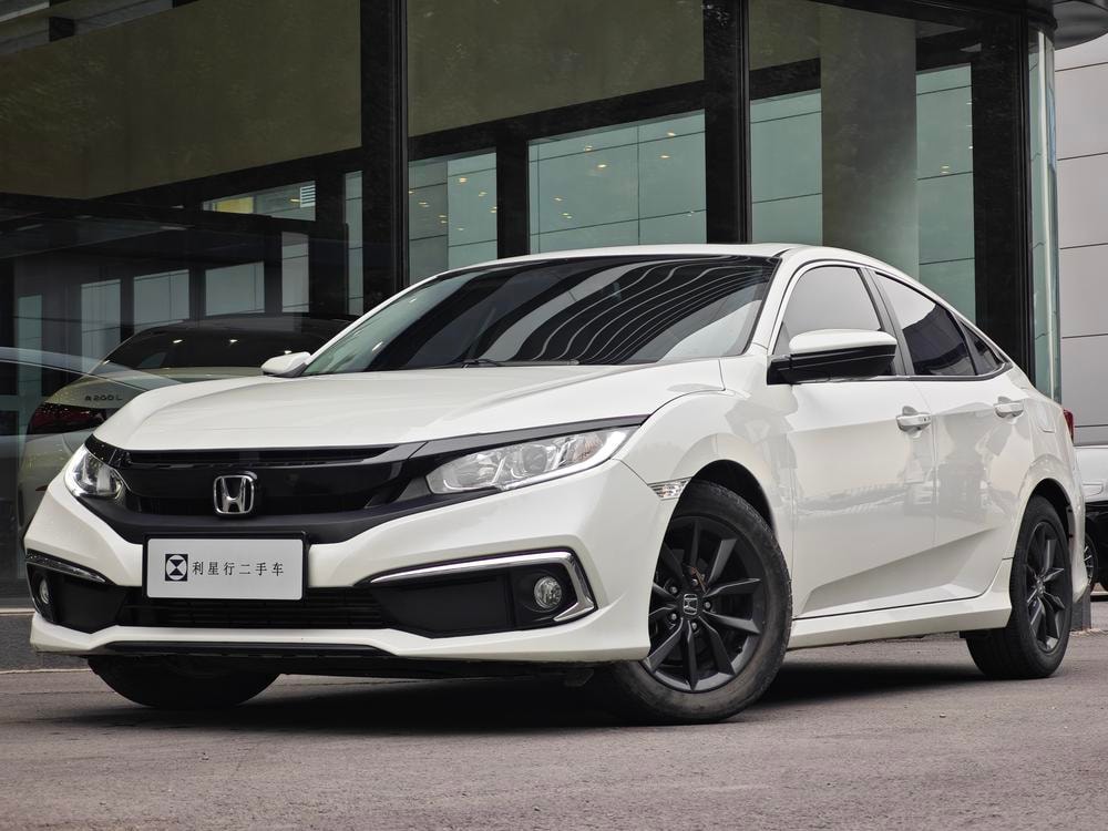Honda Civic 2019 — фото автомобиля 1