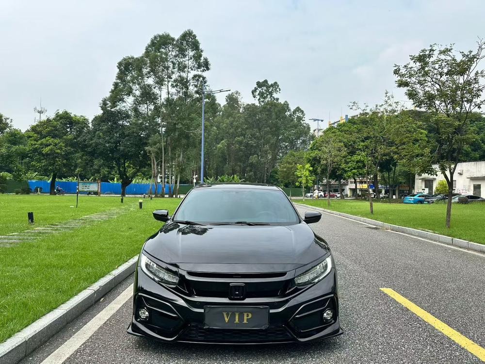 Honda Civic 2020 — фото автомобиля 1