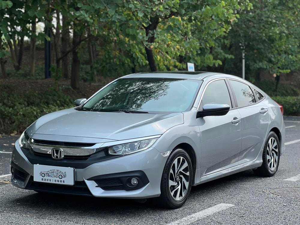 Honda Civic 2016 — фото автомобиля