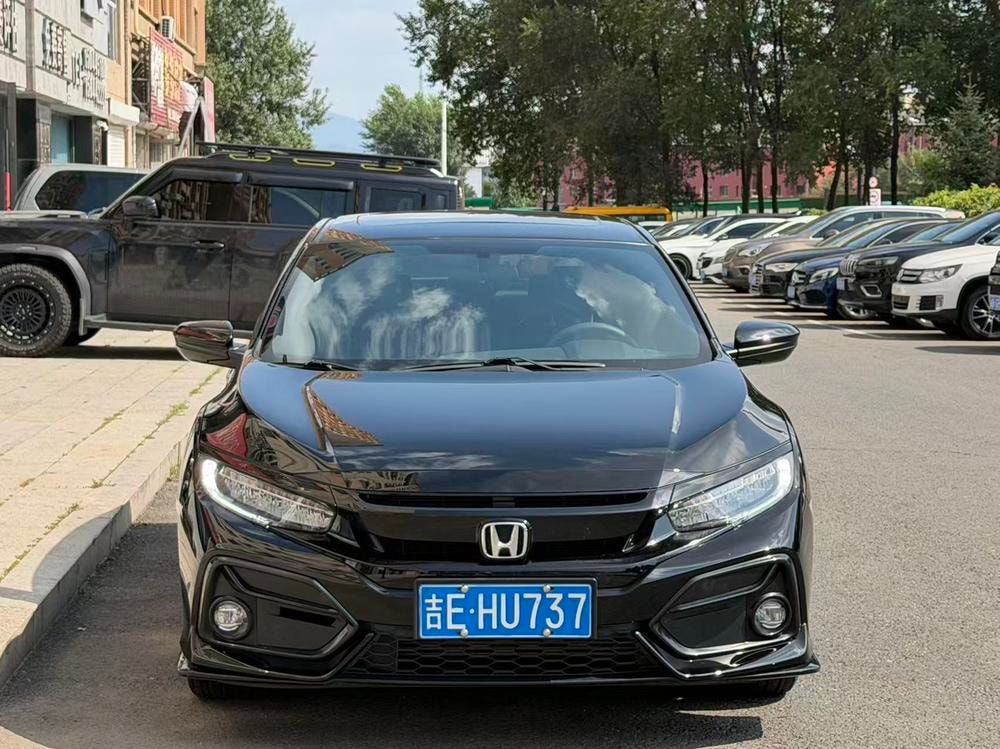 Honda Civic 2020 — фото автомобиля