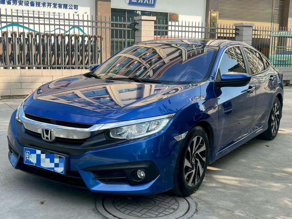 Honda Civic 2016 — фото автомобиля
