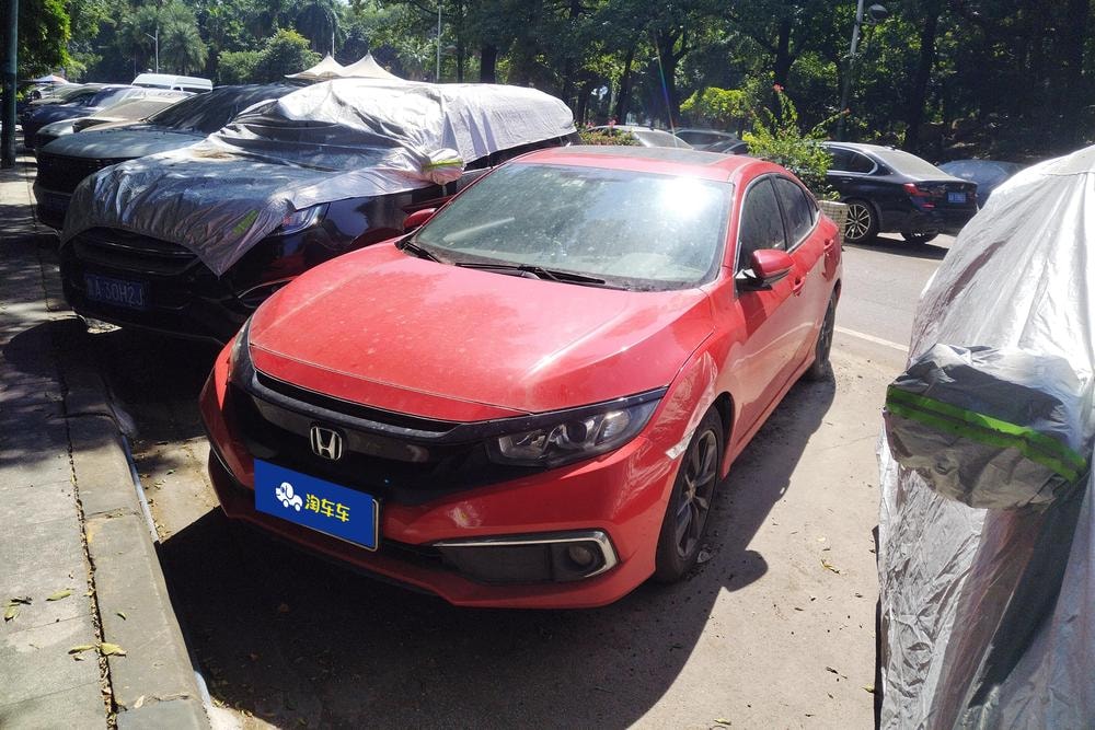 Honda Civic 2019 — фото автомобиля