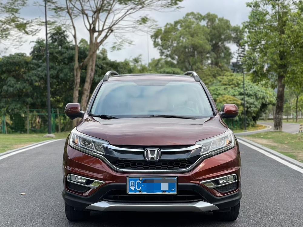 Honda CR-V 2015 — фото автомобиля