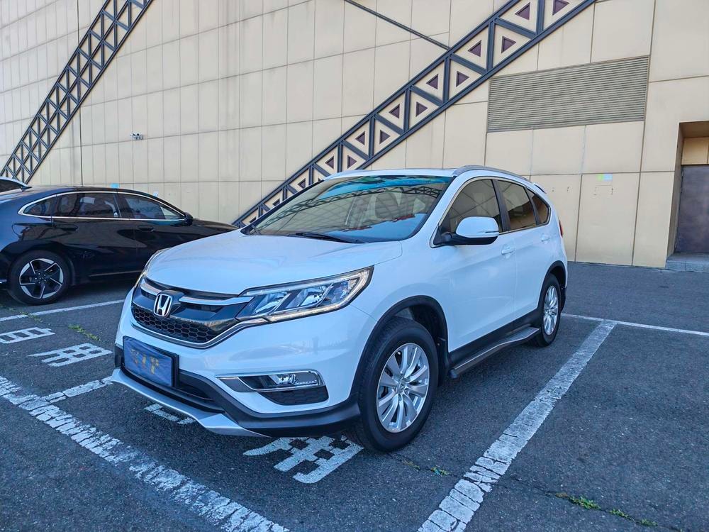 Honda CR-V 2016 — фото автомобиля 1