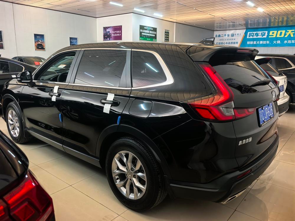 Honda CR-V 2024 — фото автомобиля
