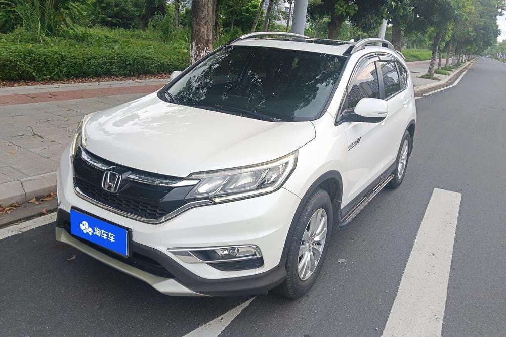 Honda CR-V 2016 — фото автомобиля 1
