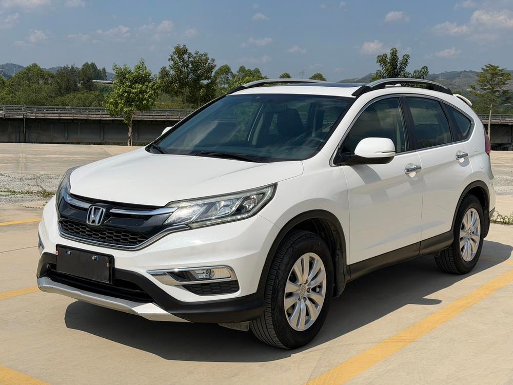 Honda CR-V 2016 — фото автомобиля
