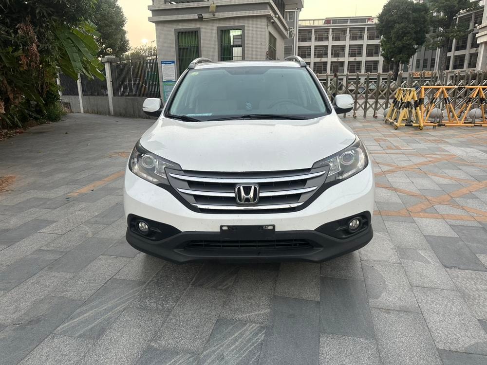 Honda CR-V 2013 — фото автомобиля