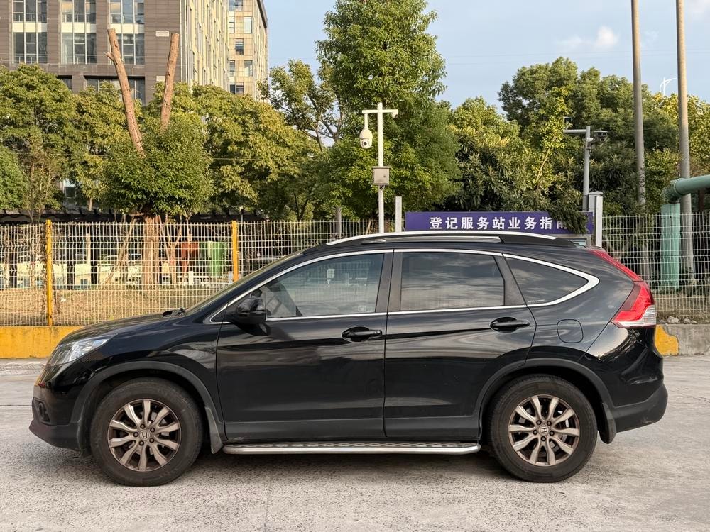 Honda CR-V 2013 — фото автомобиля