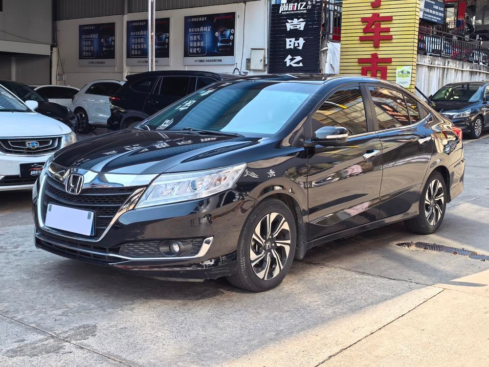 Honda Crider 2017 — фото автомобиля