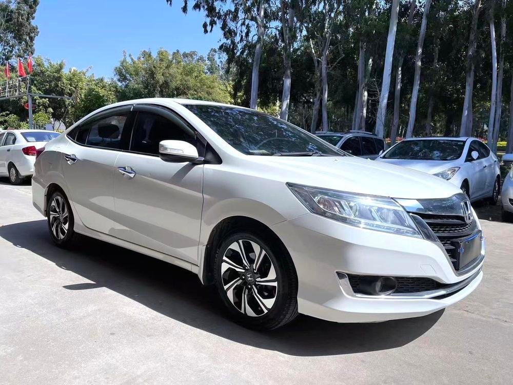 Honda Crider 2016 — фото автомобиля