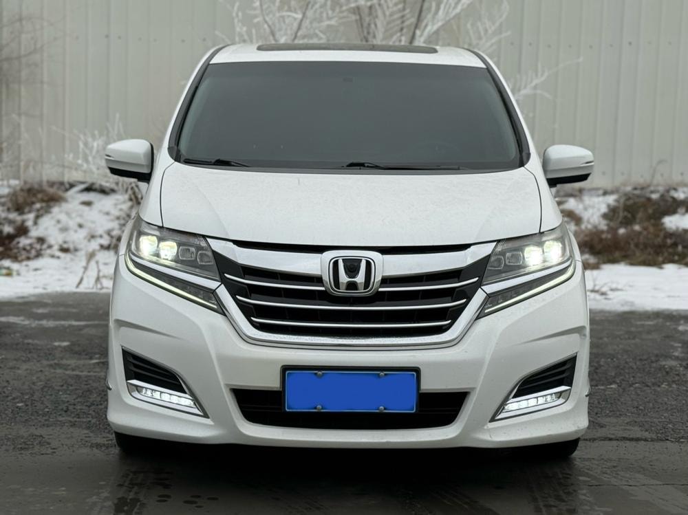 Honda Elysion 2016 — фото автомобиля 1