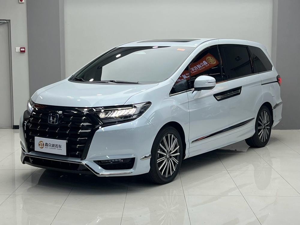 Honda Elysion 2024 — фото автомобиля