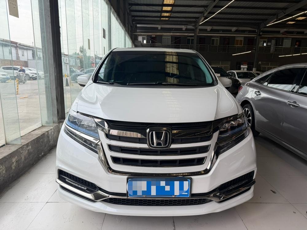 Honda Elysion 2019 — фото автомобиля 1