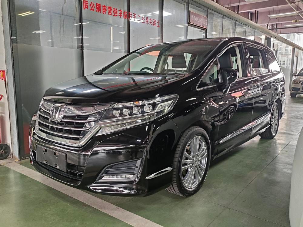 Honda Elysion 2016 — фото автомобиля 1