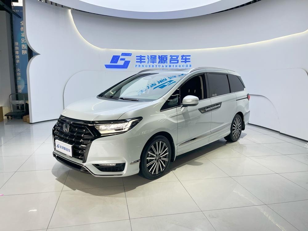 Honda Elysion 2024 — фото автомобиля