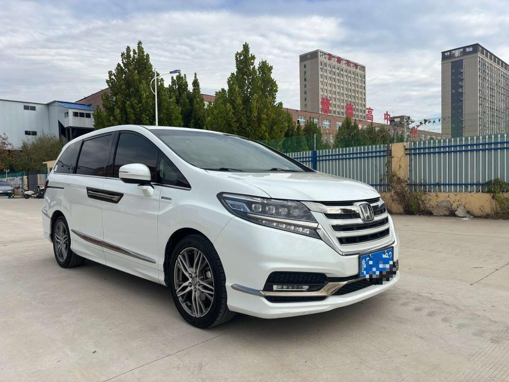 Honda Elysion 2019 — фото автомобиля