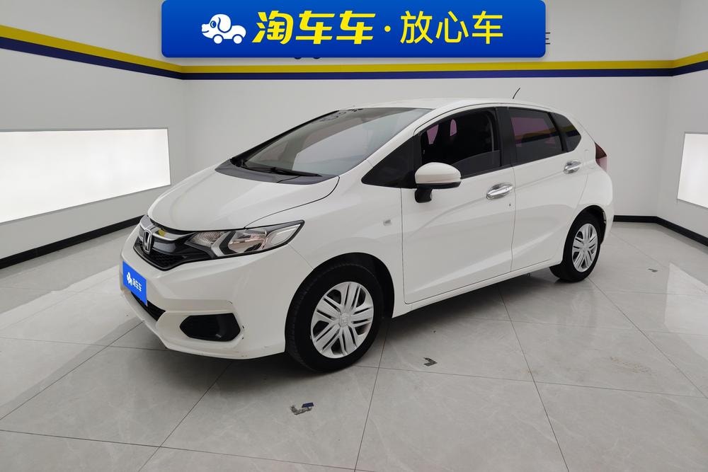 Honda Fit 2018 — фото автомобиля