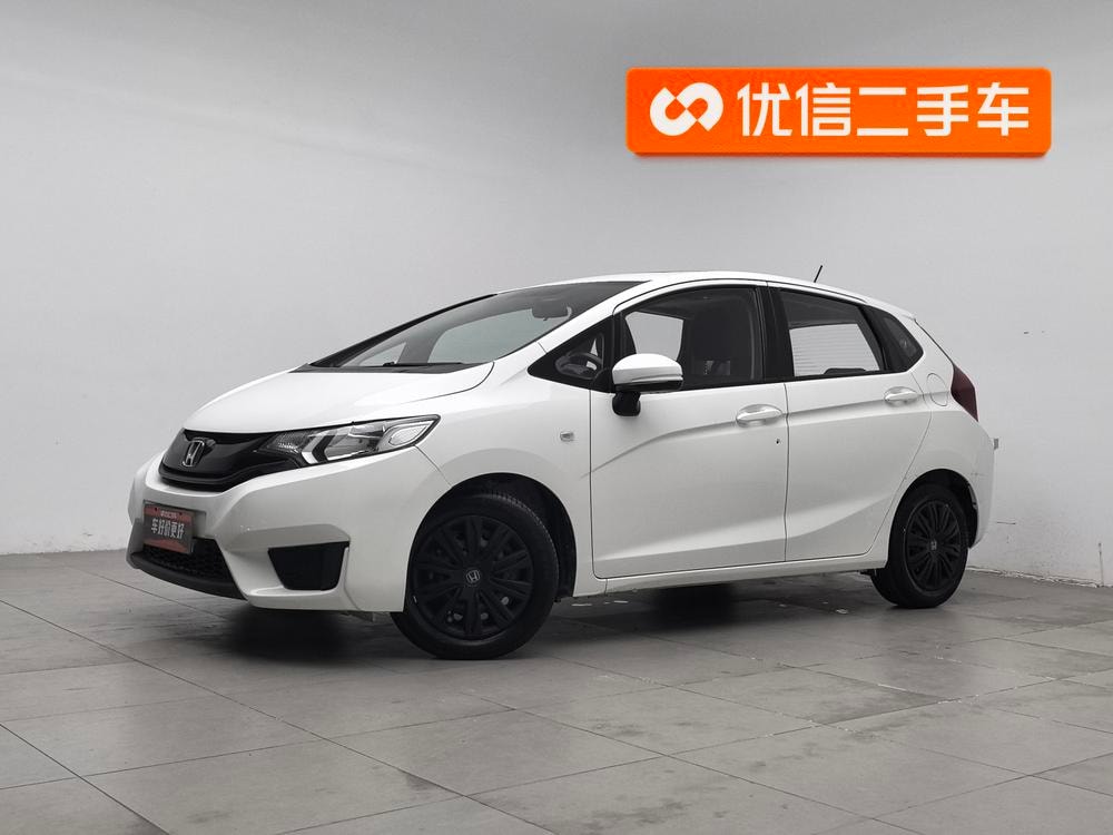 Honda Fit 2016 — фото автомобиля 1