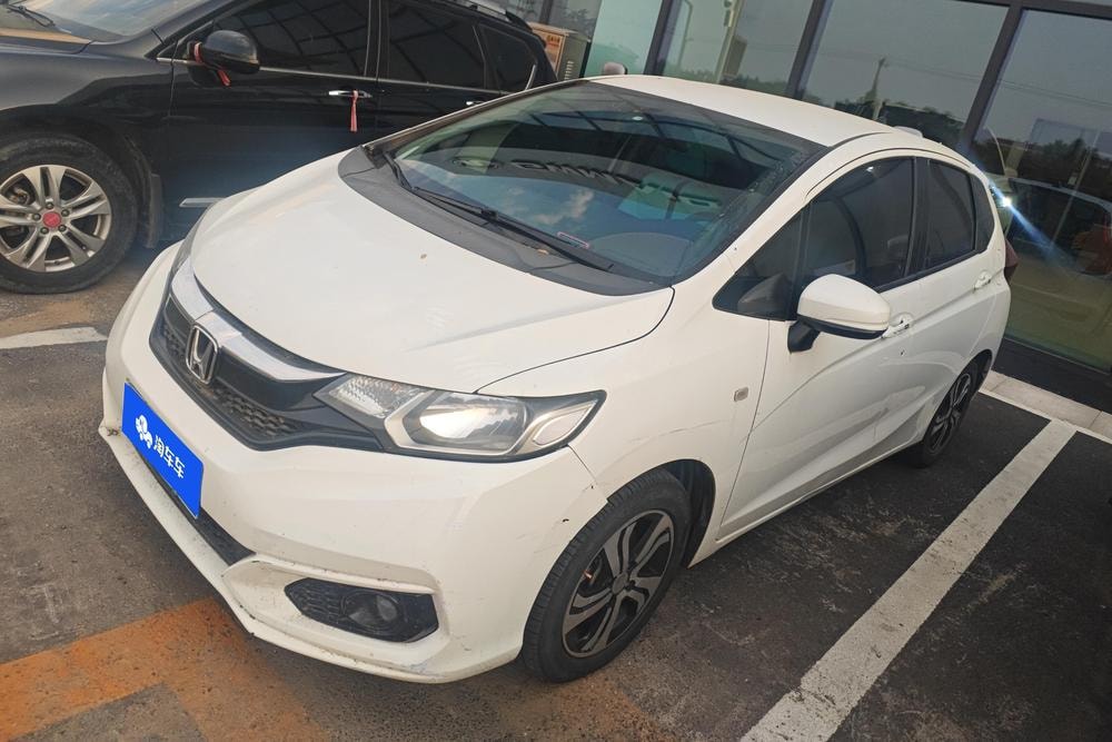 Honda Fit 2018 — фото автомобиля