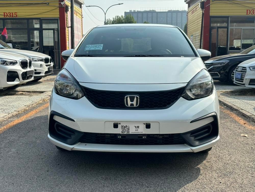 Honda Fit 2023 — фото автомобиля 1