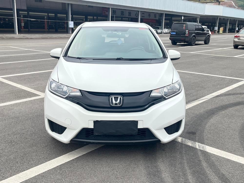 Honda Fit 2016 — фото автомобиля