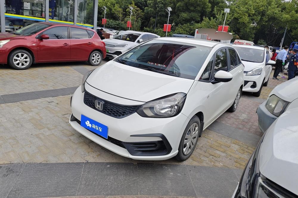 Honda Fit 2021 — фото автомобиля 1