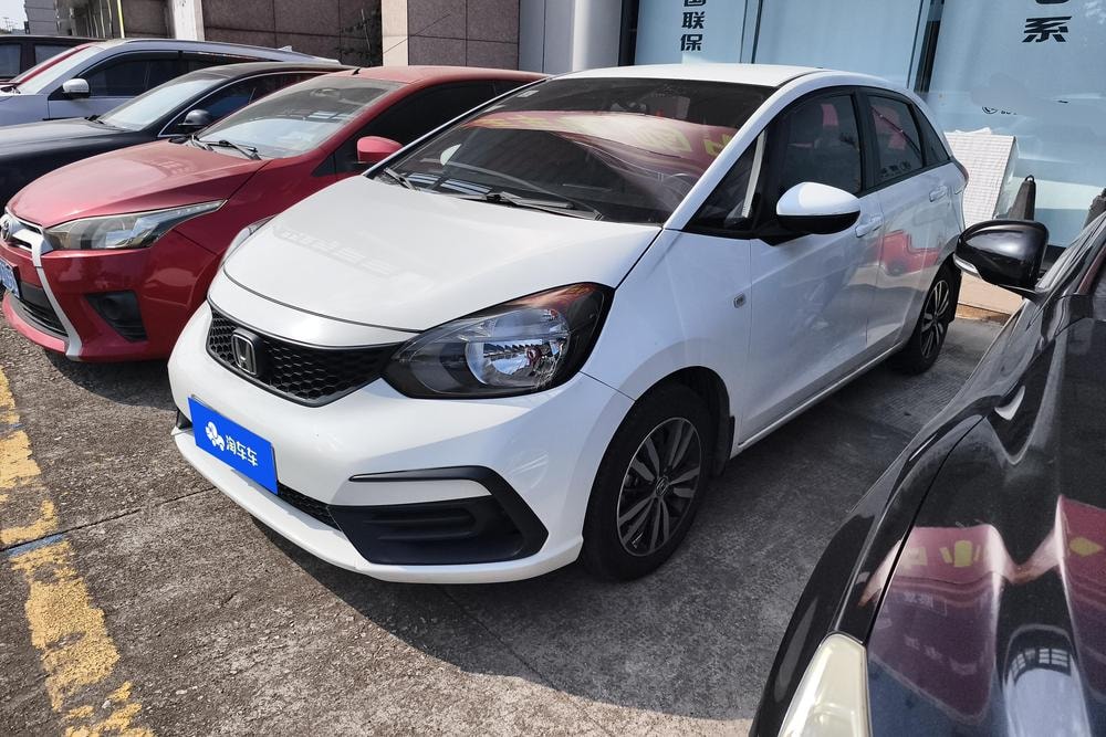 Honda Fit 2021 — фото автомобиля
