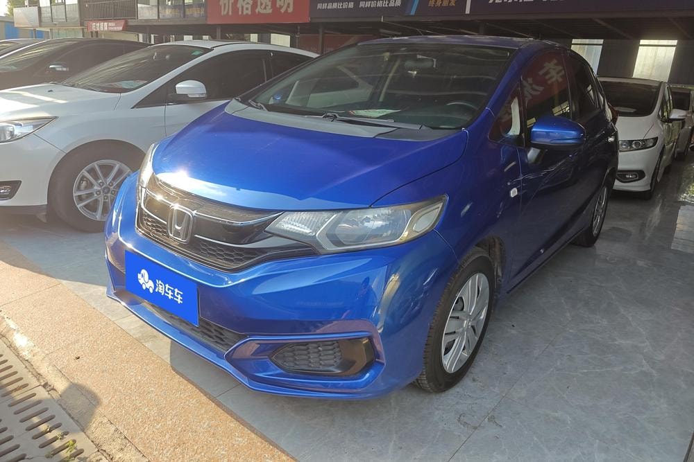 Honda Fit 2018 — фото автомобиля