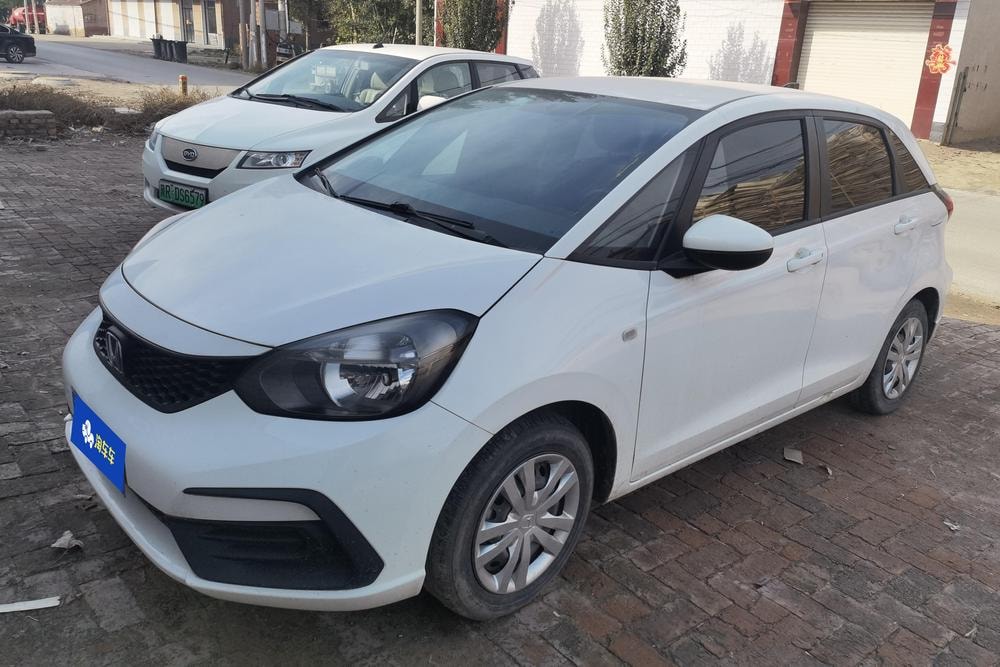 Honda Fit 2021 — фото автомобиля