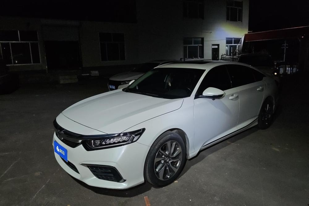 Honda Inspire 2019 — фото автомобиля