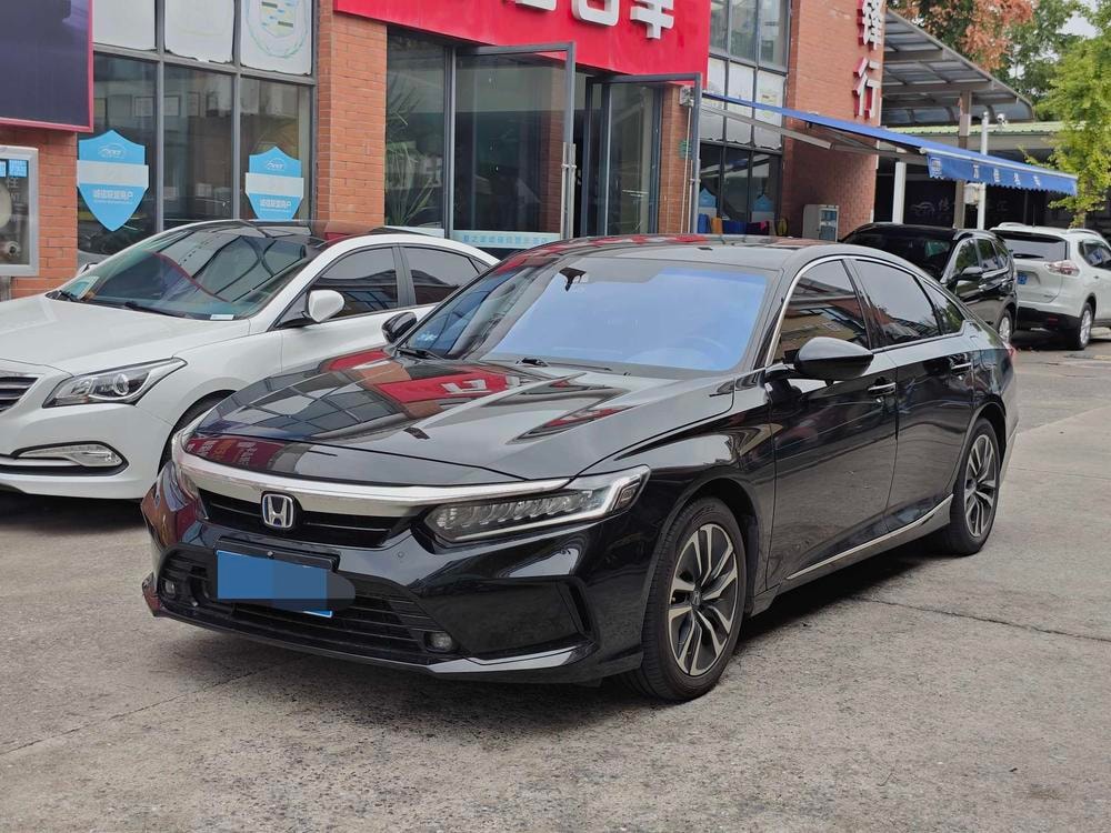 Honda Inspire 2022 — фото автомобиля