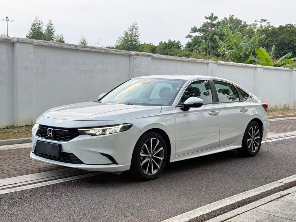 Honda Integra 2023 — фото автомобиля