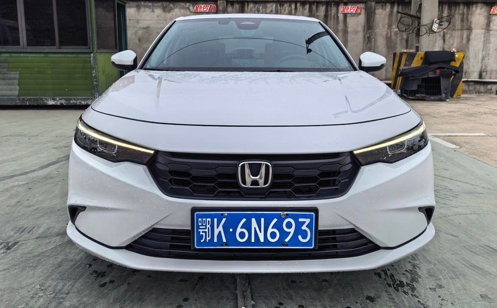 Honda Integra 2023 — фото автомобиля 1