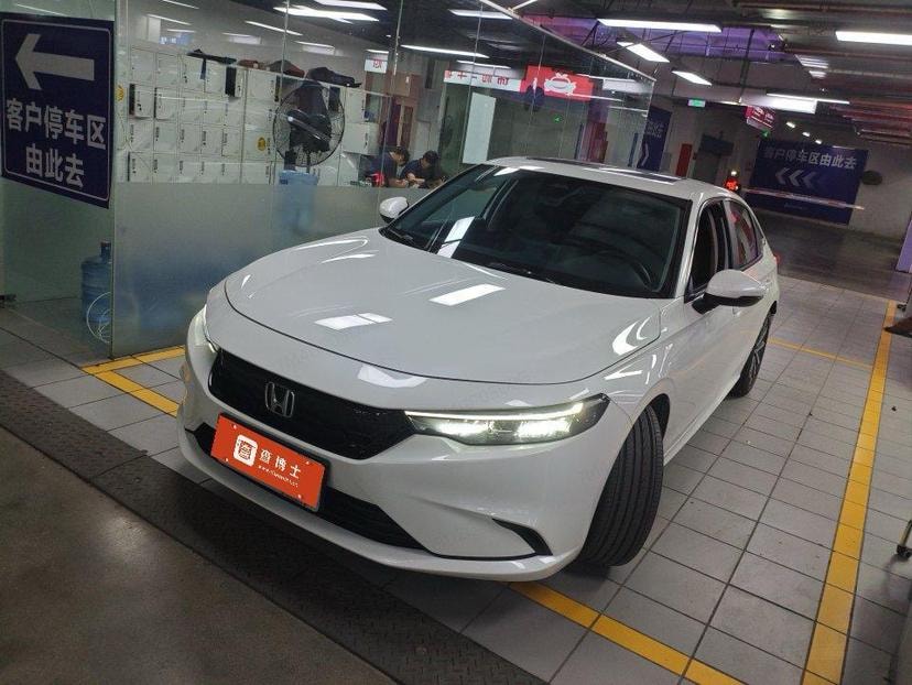 Honda Integra 2023 — фото автомобиля 1
