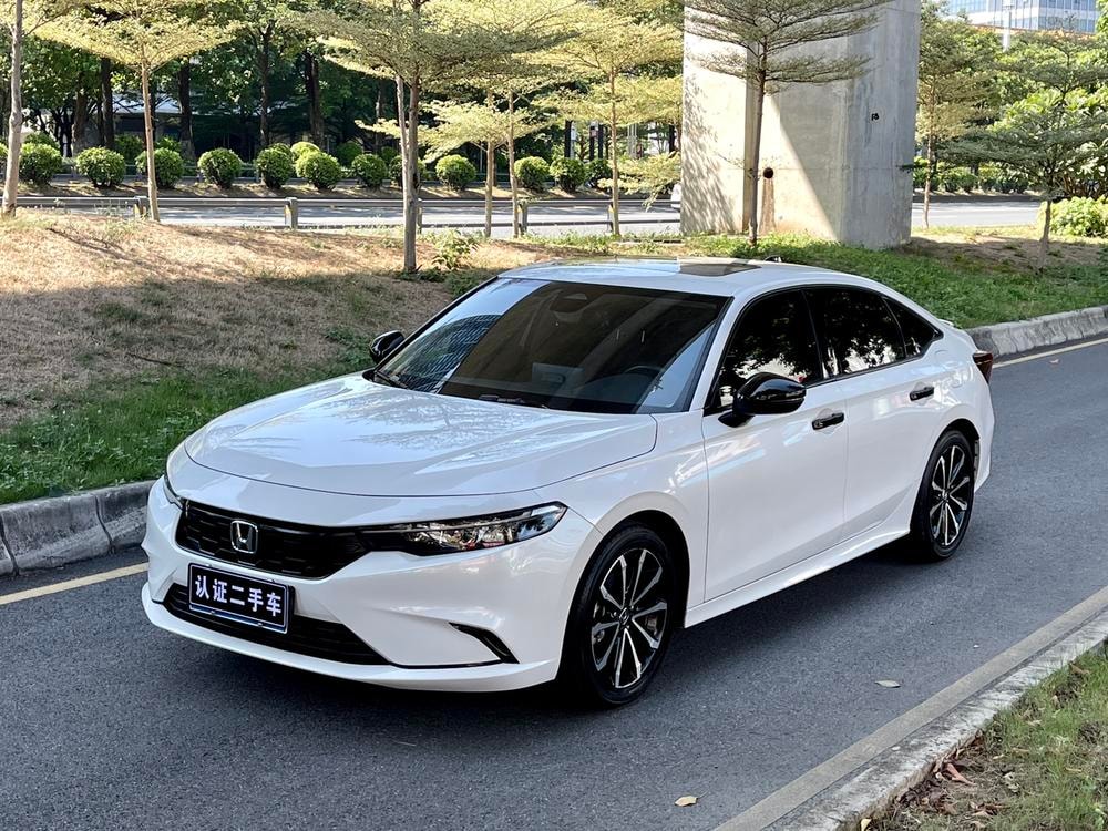 Honda Integra 2023 — фото автомобиля 1